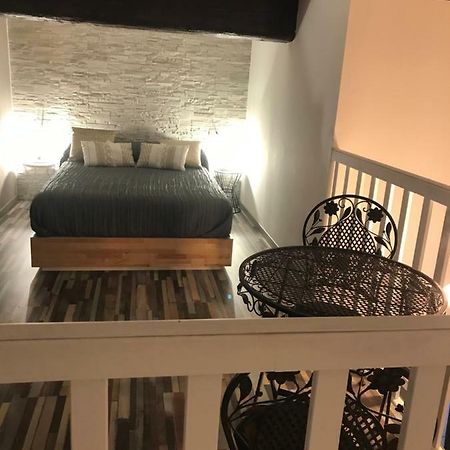 San Carlo Holiday House โบโลญญา ภายนอก รูปภาพ