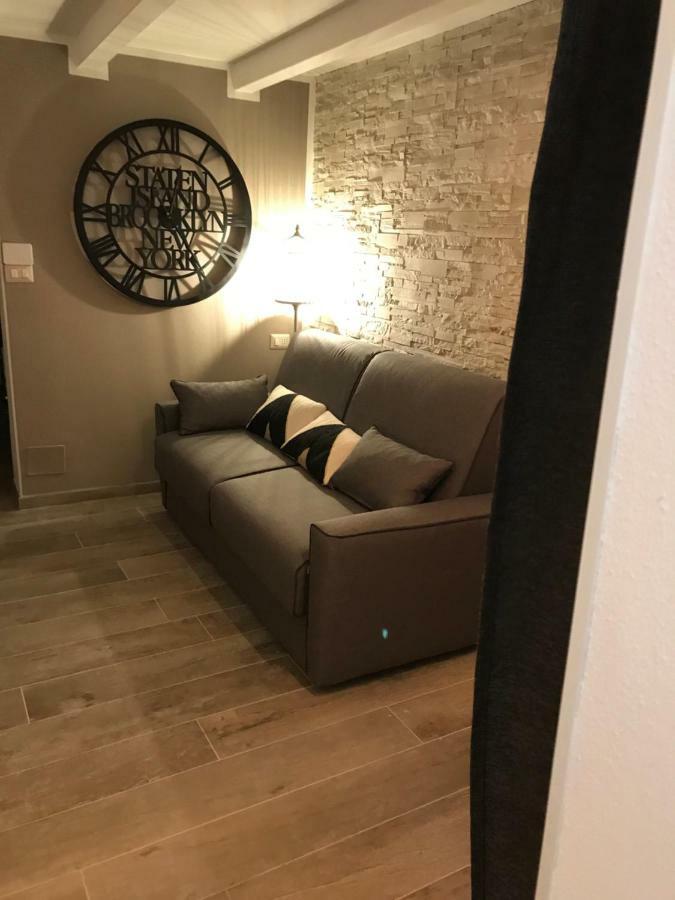 San Carlo Holiday House โบโลญญา ภายนอก รูปภาพ